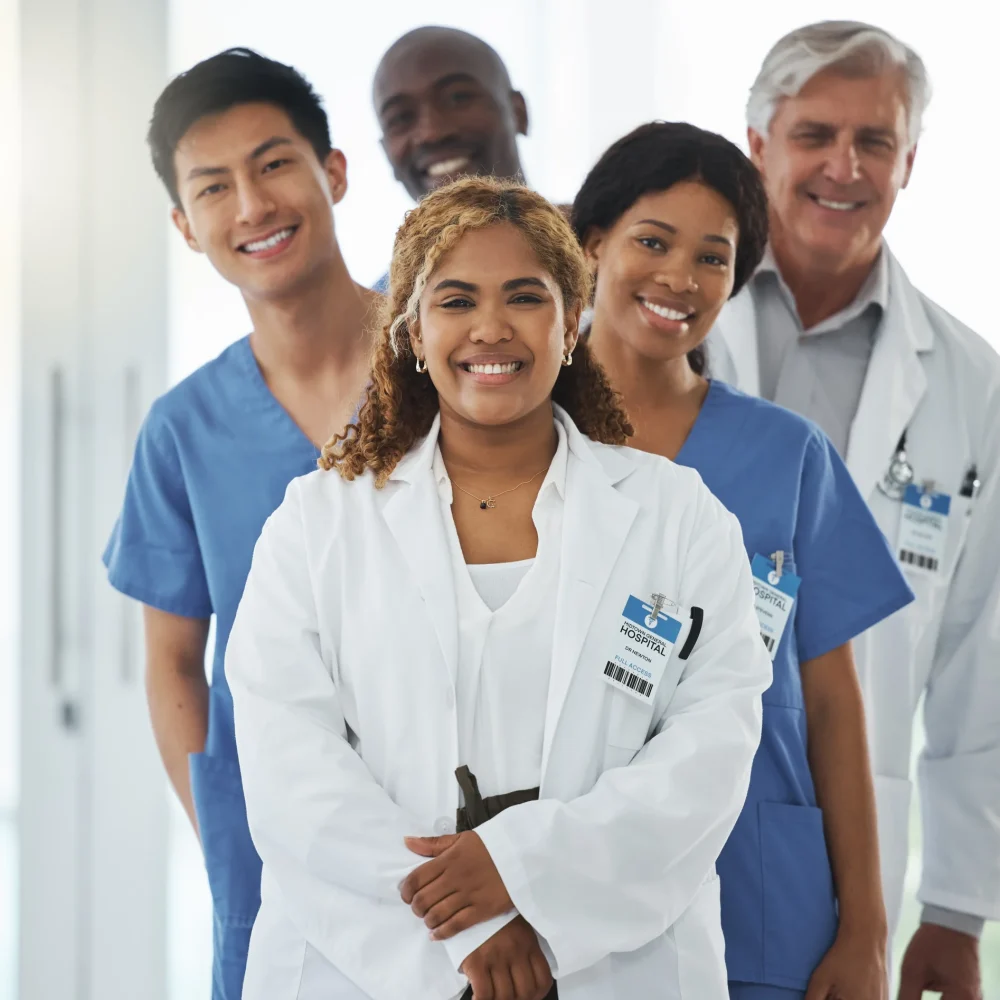 portrait-of-a-group-of-medical-practitioners-stand-2023-11-27-05-24-48-utc